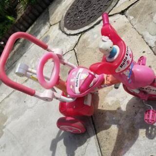 キティ 三輪車の画像