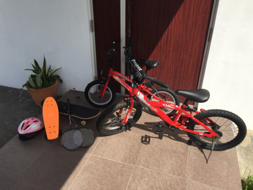 自転車2台スケボー2台他 