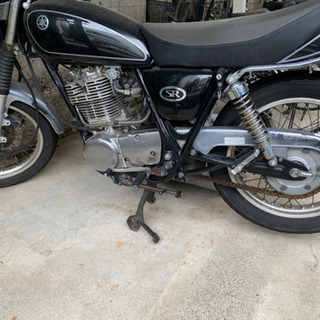 YAMAHA SR400