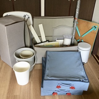 雑多品詰め合わせ　各0円