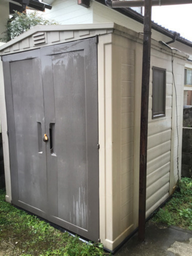 オシャレな物置 約1坪 KETER Gemini 6x6 大型樹脂製！