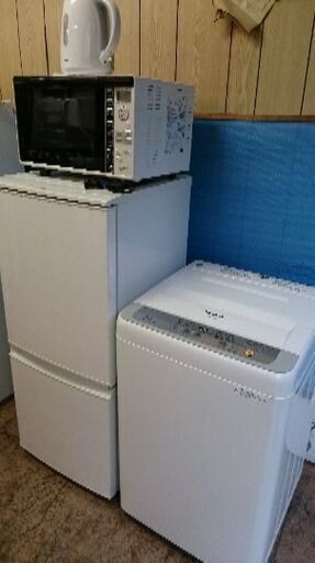 只今、商談中！！7月お買い得セット第三弾①！！シャープSJ-C14B-W 　2ドア冷凍冷蔵庫　137L つけかえどっちもドア 2017年製・パナソニック NA-F50B10　5.0Kg 全自動洗濯機　2017年製・HITACHI （日立）MRO-TT5 オーブンレンジ  2019年製 ・ニトリ　SN-3228　電子ケトル　2017年製 4点セット！！