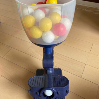 バッティングマシーン