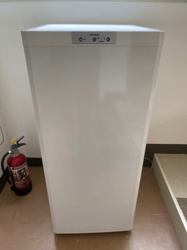 MITSUBISHI 三菱 ノンフロン 冷凍庫 MF-U12N-W1 ホワイト 急速冷凍 121L 2010年製 冷凍ストッカー 冷凍庫
