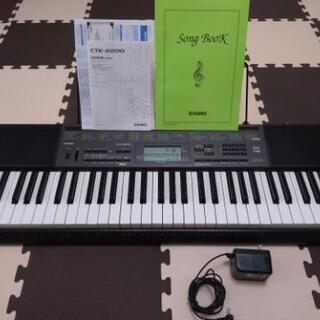 CASIO CTK-2200 電子キーボード（61鍵盤）