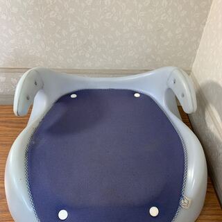 カーメート製　エールベベジュニアシートの画像