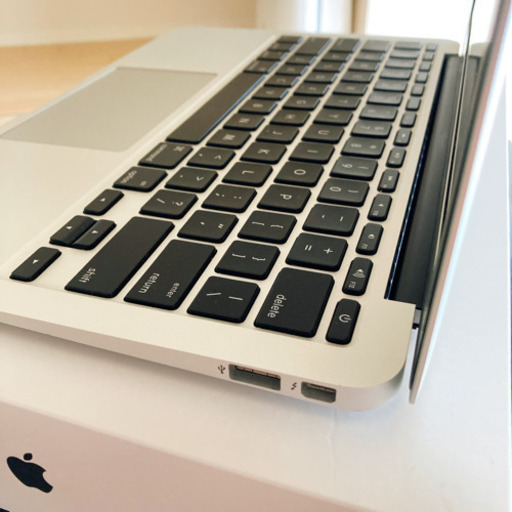 MacBook Air 11インチ USキーボード
