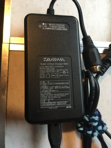 Daiwa 電動リール専用バッテリー　充電器3点セット DAIWA（ダイワ） WP12-12 魚探・電動リール用 バッテリー充電器セット