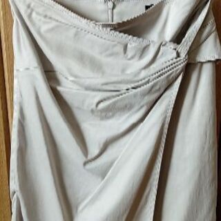  4スカート1500円！の画像