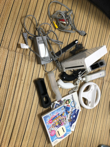 (値下げ)任天堂 wii + ソフト３つ