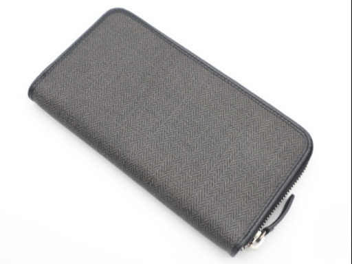 《BVLGARI/ウィークエンド ラウンドファスナー長財布》Aランク 未使用品