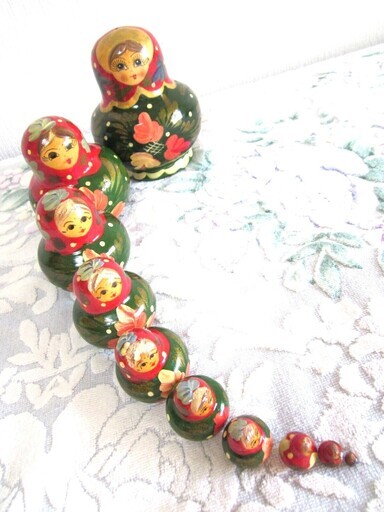 マトリョーシカ人形10体 (あくびちゃん) 岩沼のインテリア雑貨/小物