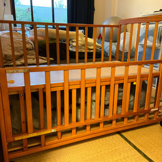 ヤトミ中古ベビーベッド120×70cmの画像