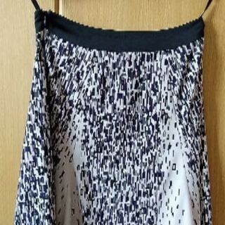  4スカート1500円！