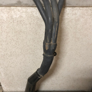 ZRX外装＋純正マフラーセット　取引中の画像