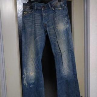 DIESELのジーンズ