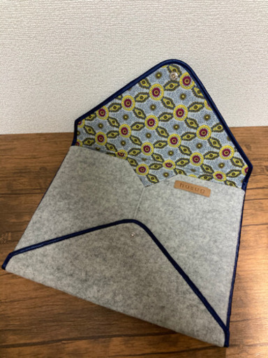 ※新品未使用！フェルトのノートパソコンケース✨