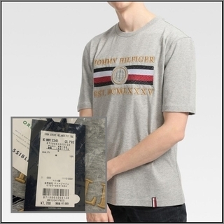 凝った刺繍がすごい Tシャツ グレーL 　TOMMY HILFIGERの画像