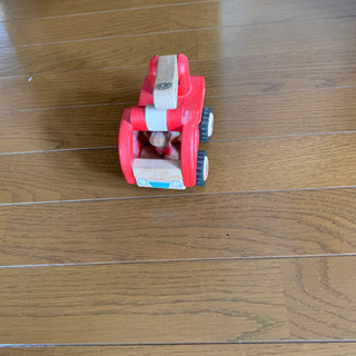 木製の消防自動車の画像