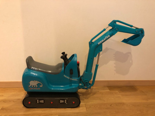 ショベルカー　幼児　おもちゃ