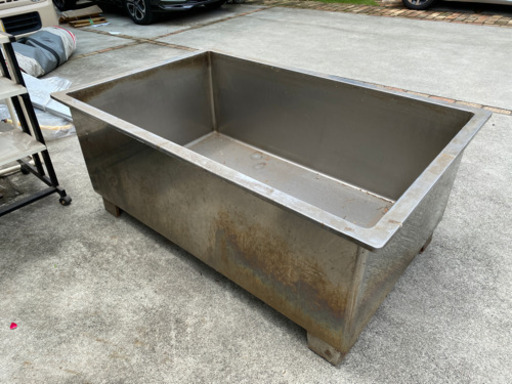 ステンレス　コンテナ