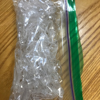 使い捨てゴムの画像