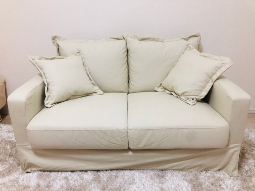 ほぼ新品！条件により値下げ可能！素敵なソファです☺️