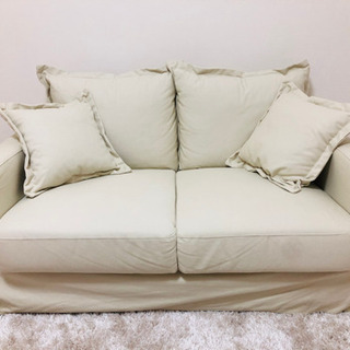 ほぼ新品！条件により値下げ可能！素敵なソファです☺️
