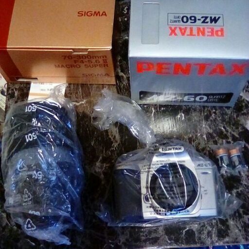 未使用　フィルム一眼レフカメラ　ズームレンズセット　PENTAX mz-60