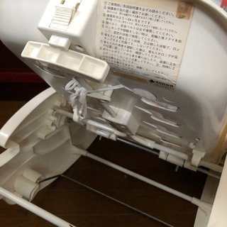 値下げしました！ディズニー★ ローチェア　クッション付きの画像
