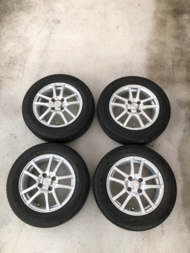 ほぼタイヤ新品　175/65R14インチ4本セット