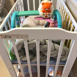 カトージ　ミニベビーベッド、おまけありの画像