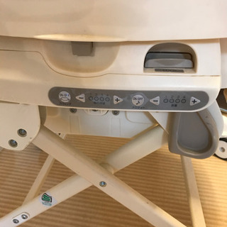 コンビ　ハイローチェア　電動の画像