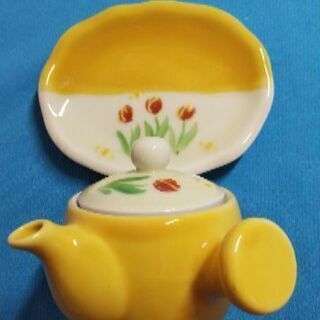 【新生活応援価格】チューリップ柄の醤油さし　新品の画像