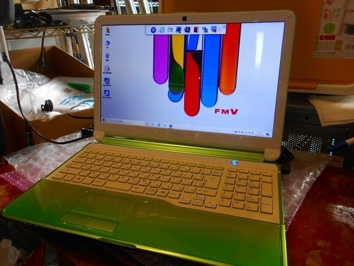 Fujitsu lifebook AH54/E Core i5　ライムグリーン　③