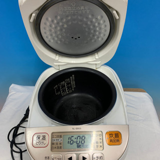 中古　象印マイコン炊飯ジャー2016年製３号炊き　壁掛け式時計の画像