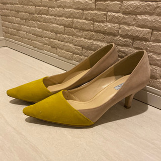 ヒールパンプス