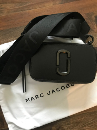【ほぼ新品】Marc Jacobs マークジェイコブズ　カメラバッグ