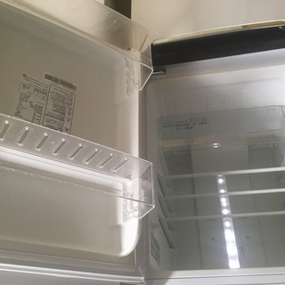 中古冷蔵庫　部品欠損ありの画像