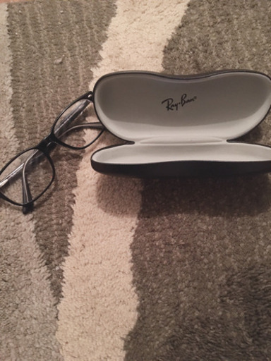 Ray  Banレイバン(伊達眼鏡)2019年