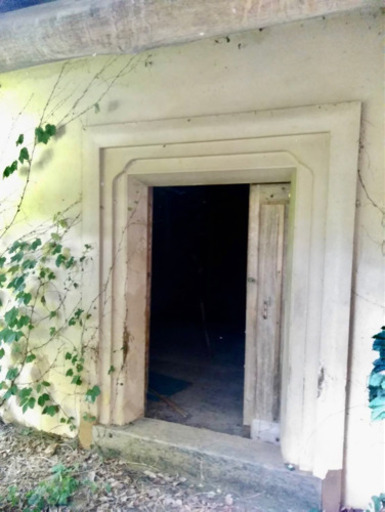 長野県長野市若穂保科　250坪　土蔵有り（1階10坪・2階10坪）