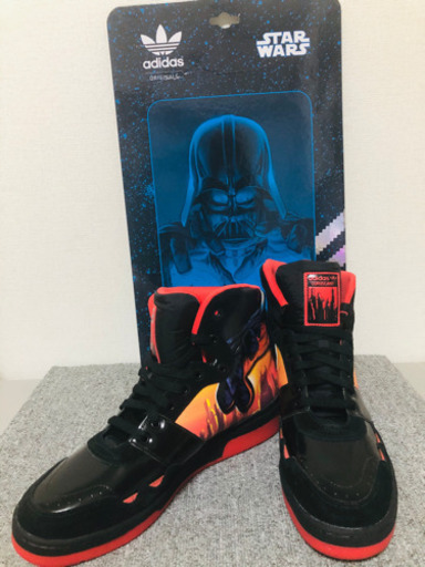 adidas STARWARS コラボスニーカー