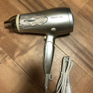 ドライヤー　KOIZUMI