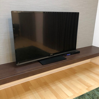 AQUOS ６０インチ　テレビ