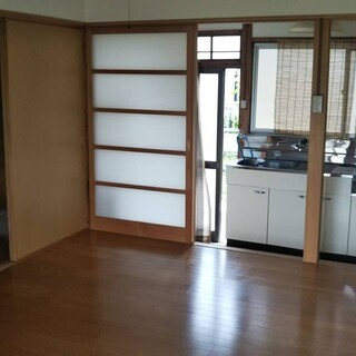 家賃¥32,000円！！　駅南から徒歩１０分の富安で２Ｋ（フローリング6畳＋畳部屋の６畳）+戸別のシャワー室の二階建です！（女性限定）※田んぼの側の静かな場所です！ - 賃貸（マンション/一戸建て）