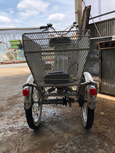再値下げ　ブリジストン　アシスタワゴン　三輪　電動アシスト自転車