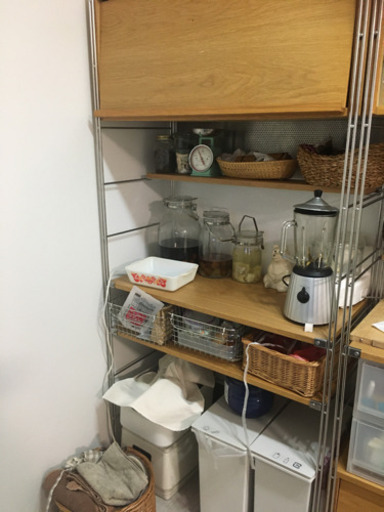 無印シェルフ大左側