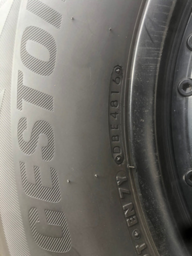 スタッドレスタイヤ　ブリジストン　265/65/R17