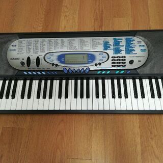 CASIO電子キーボード　CTK−571
