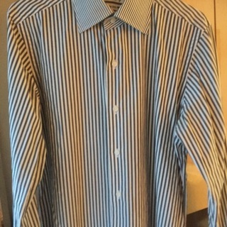 green labelワイシャツの画像